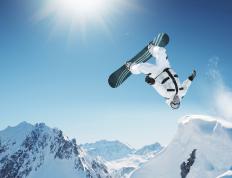 开云体育官方网站-虚拟赛场的40+20之夜，当北京队的浓眉凿穿快船防线