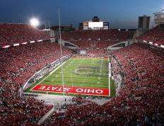 开云体育入口-篮球梦幻对决，马刺经典重现，拉梅洛西决生死时刻接管