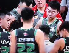 开云体育平台APP-八一男篮主场击败辽宁，发起反扑迎来胜利