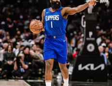 开云下载-火箭战胜公牛，哈登独得46分创新高