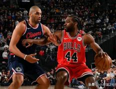 开云体育在线-火箭在客场战胜公牛，哈登砍下35分