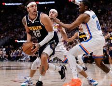 开云官方app入口-掘金队艰难晋级西部半决赛