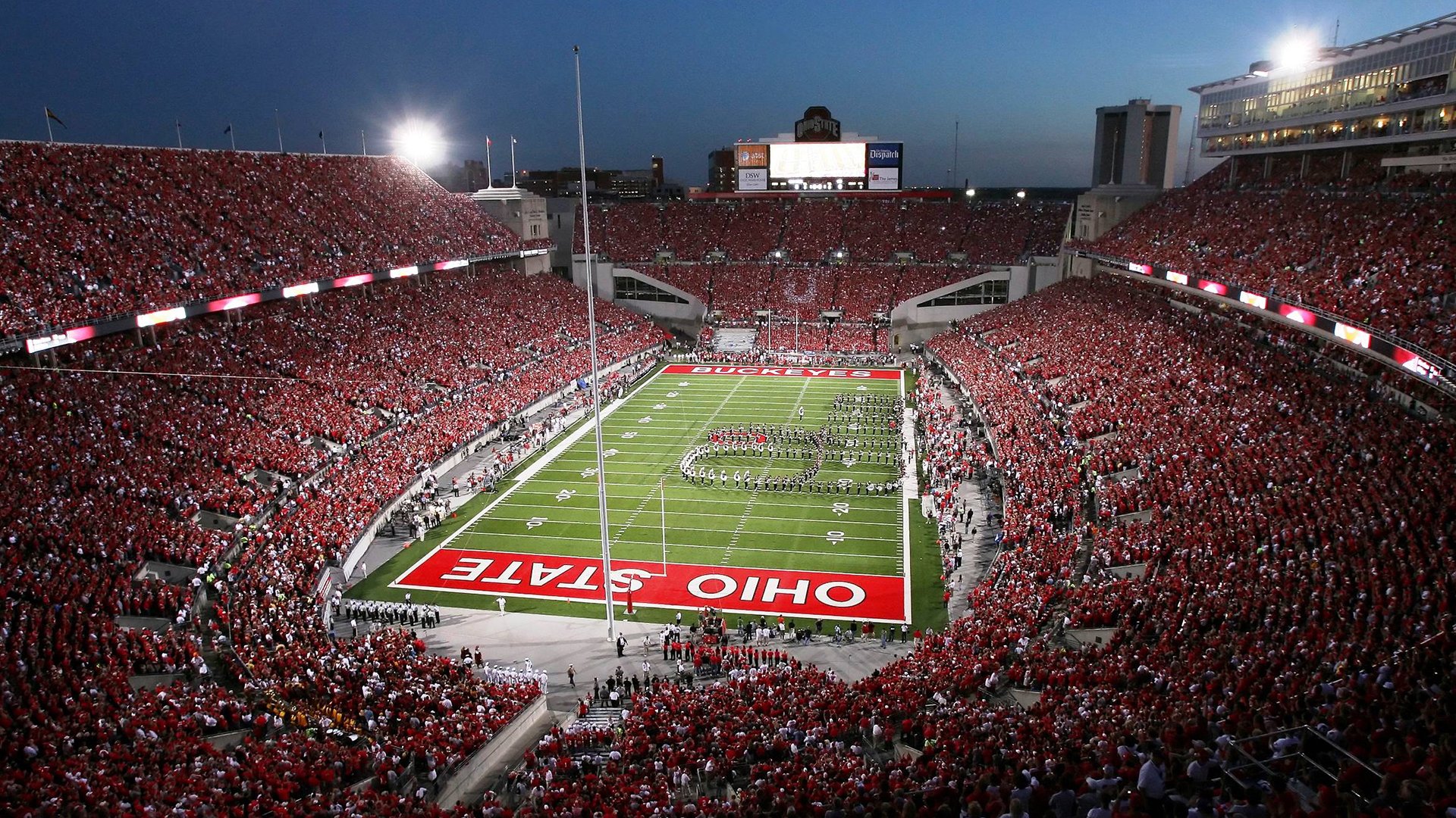 开云体育入口-时间的重量，从美加墨世界杯的漫长倒计时，到太阳队横扫的闪电瞬间