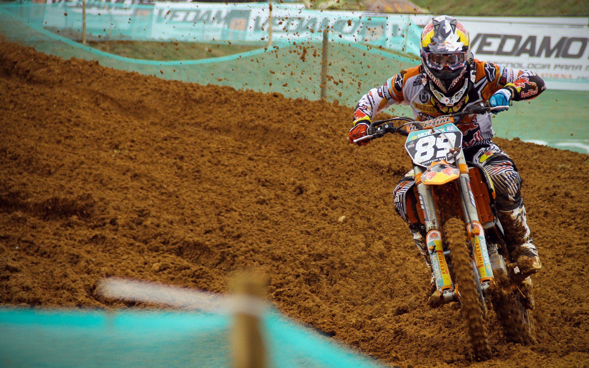 开云下载-当德布劳内的手术刀传球,遇见多特蒙德的南美雷达,足球世界的双重爆发