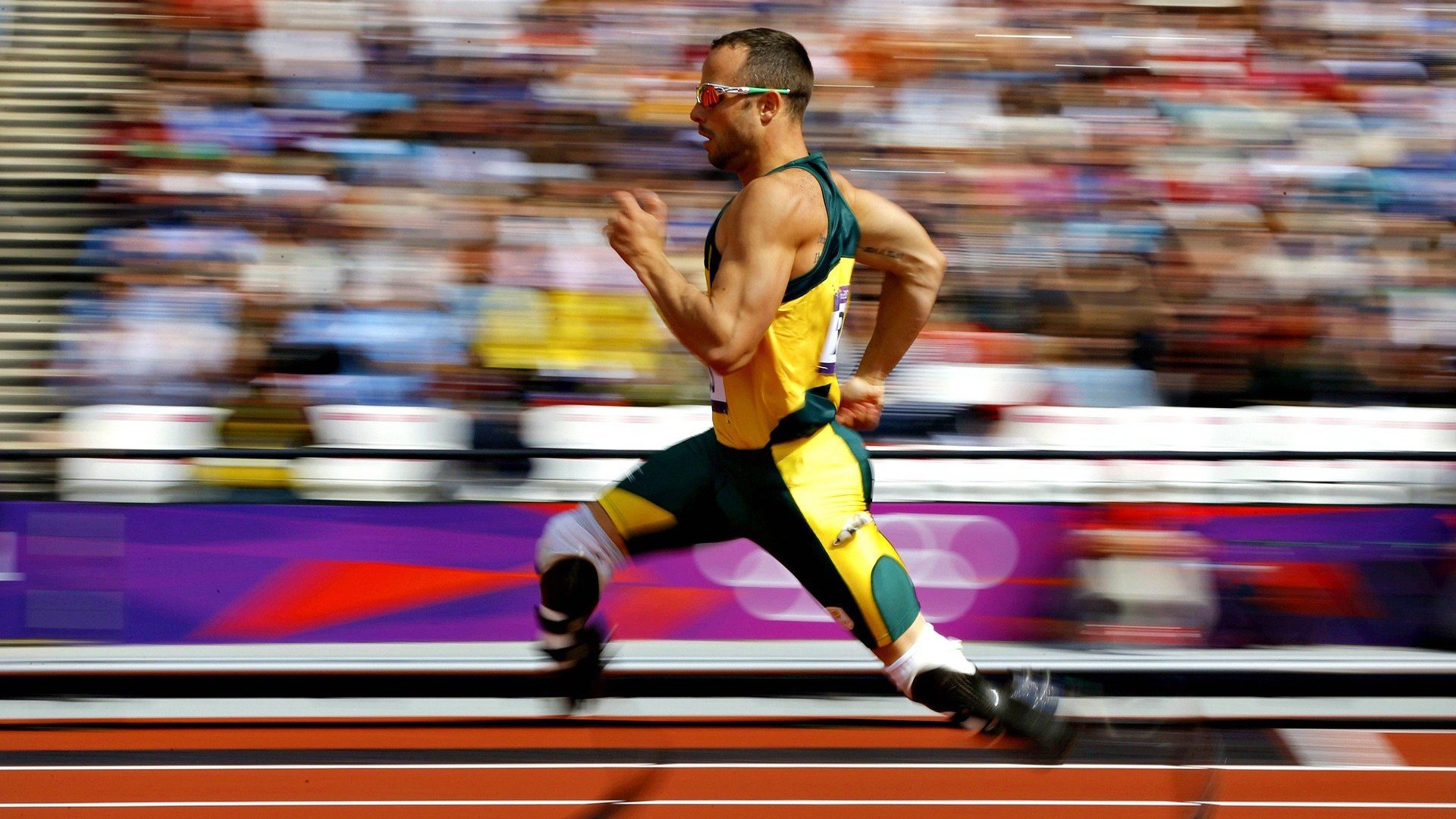 开云体育app-绿茵鏖战与乒乓火焰，法国队对决英格兰队，奥恰洛夫如何点燃跨界赛场